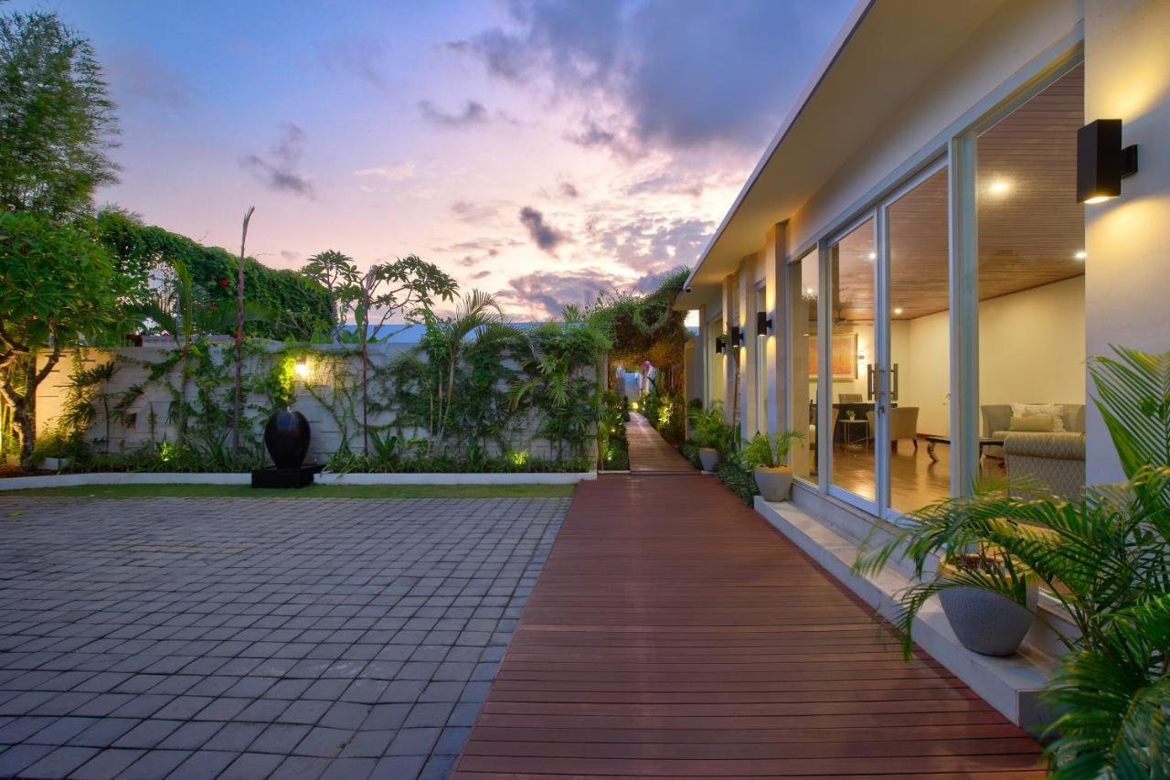 The Daha Luxury Villas Seminyak  Exterior photo